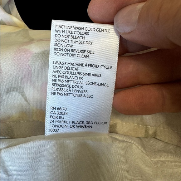 NWT Kimchi Blue Floral Sleeveless Romper - Pastel Shades with Drawstring Waist - Picture 7 of 12